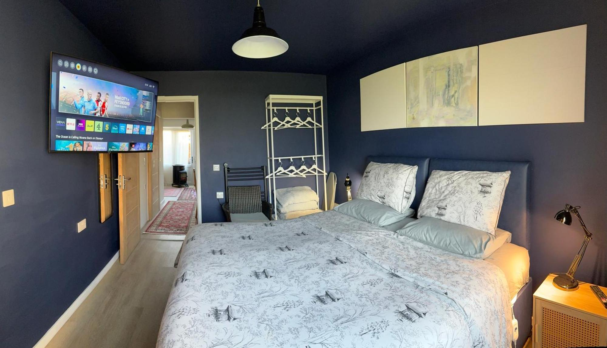 Good Vibes Apartment Крайстчърч Екстериор снимка